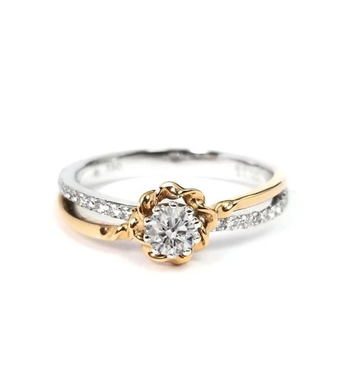 Dreamy romantic ring